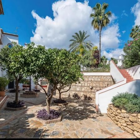 Marbella 515 Apartment Bagian luar foto