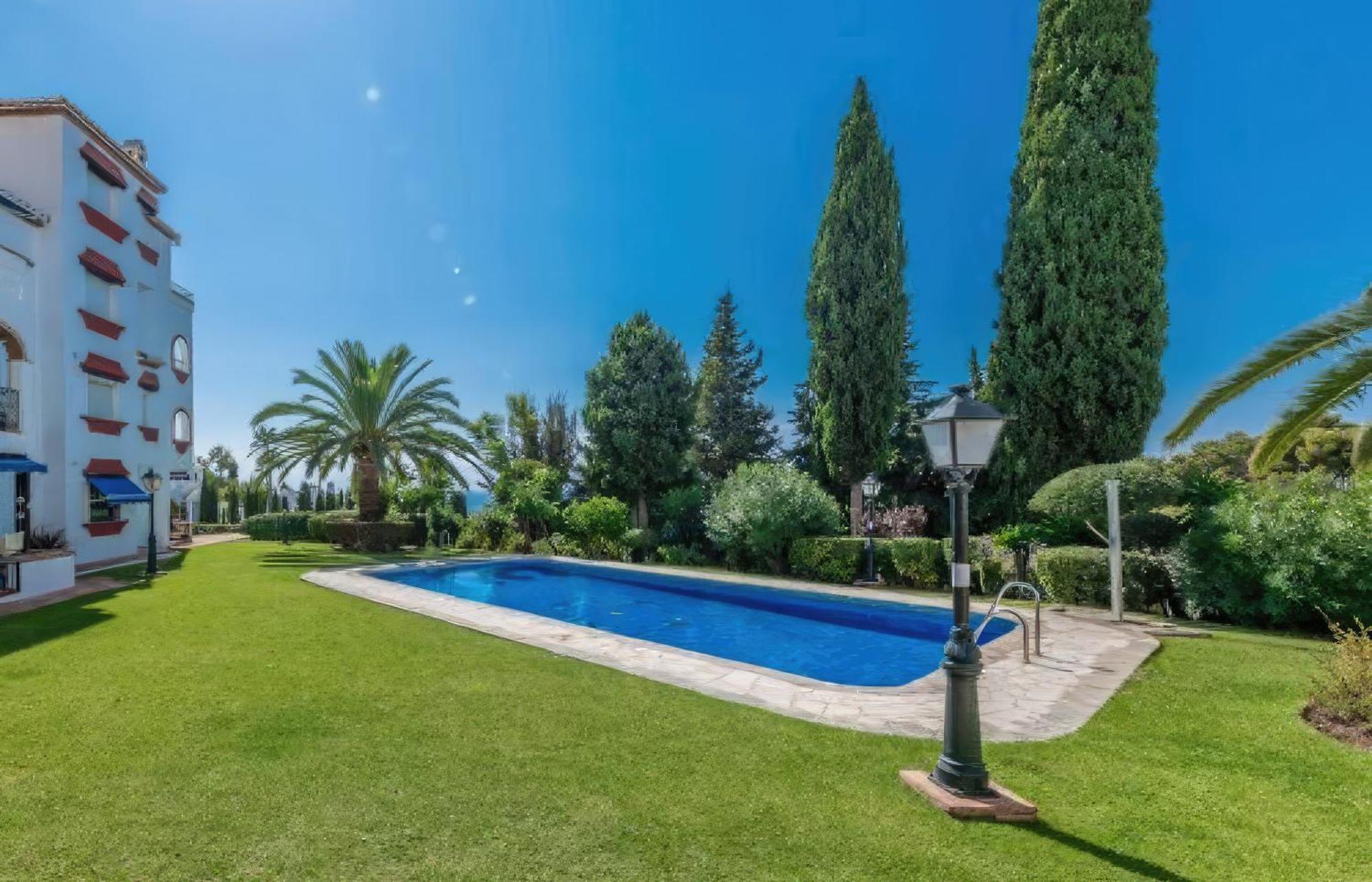 Marbella 515 Apartment Bagian luar foto