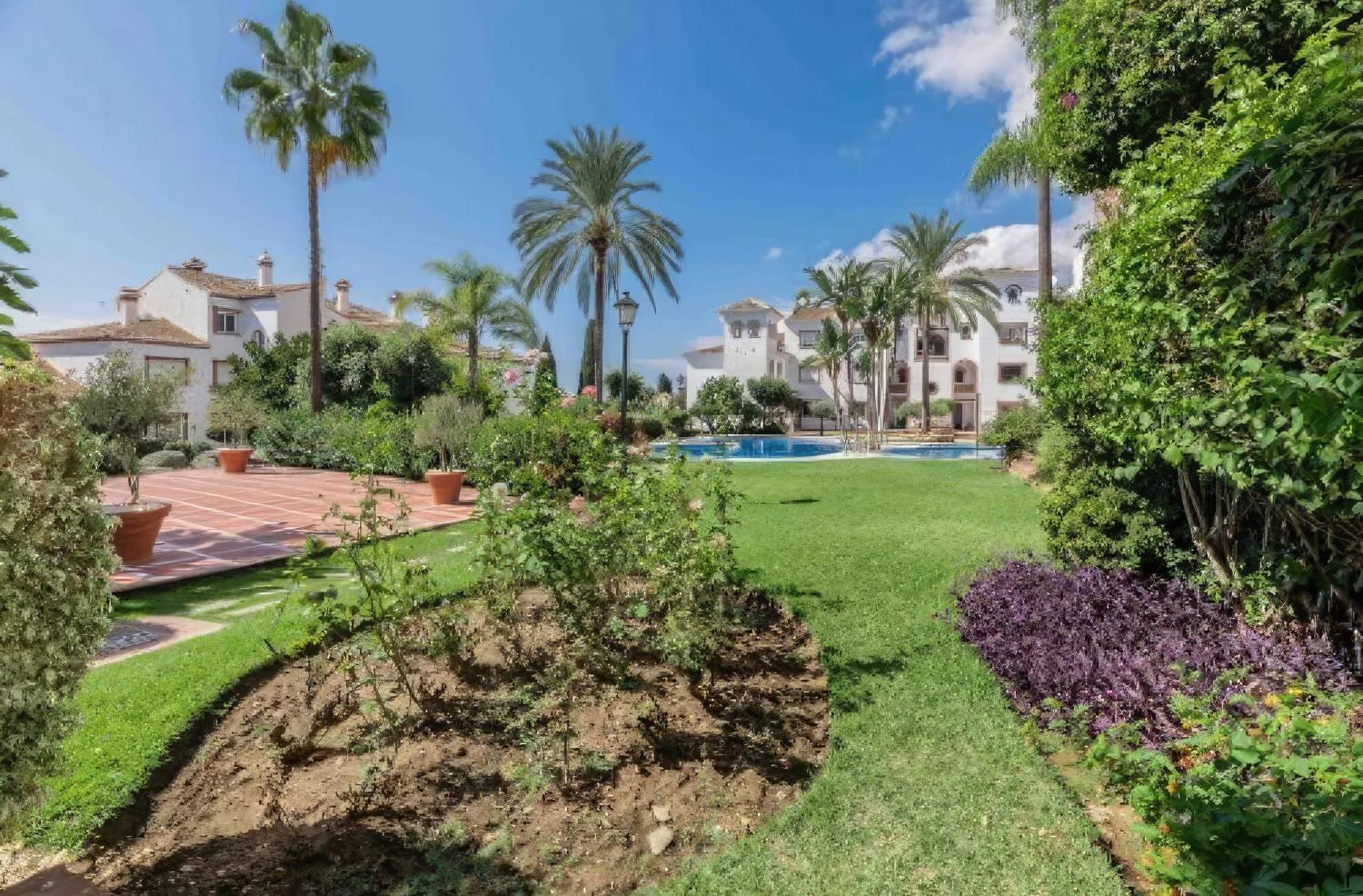 Marbella 515 Apartment Bagian luar foto